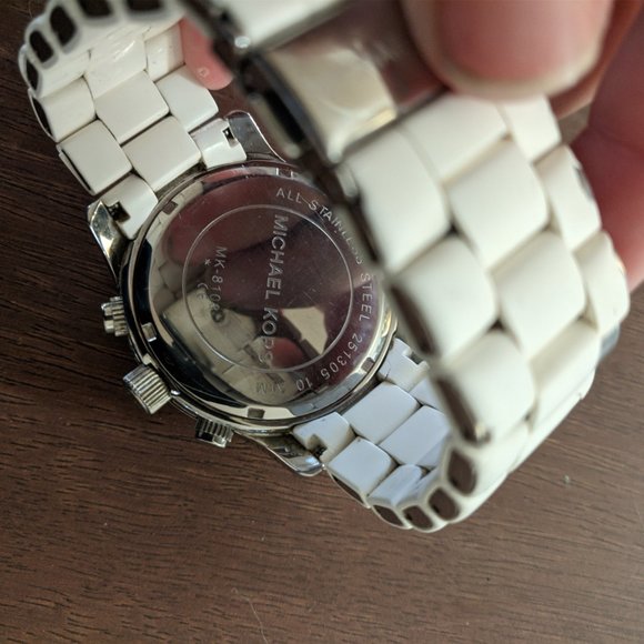 Michael Kors Runway White Chrono Unisex Watch - MK8108 - Picture 10 of 11